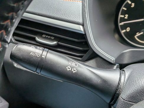 Used 2019 Nissan Altima 2.5 SR image 15