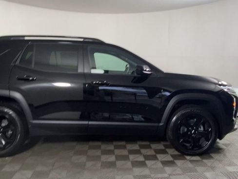 New 2026 Chevrolet Equinox LT w/ Convenience Package II image 2