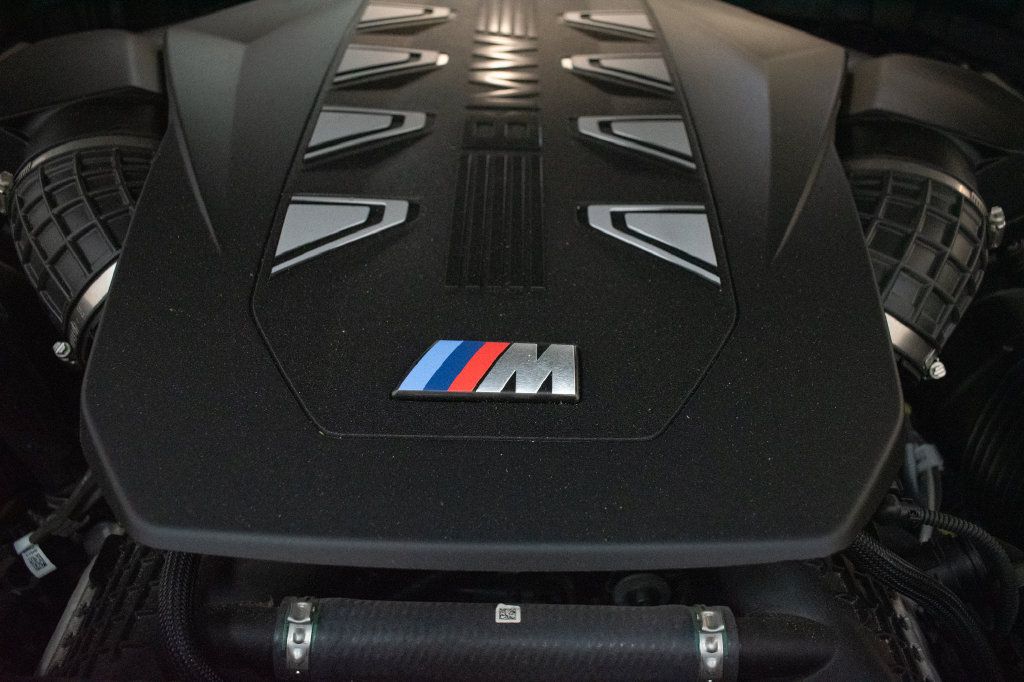 Used 2026 BMW X7 M60i AWD/4WD image 11
