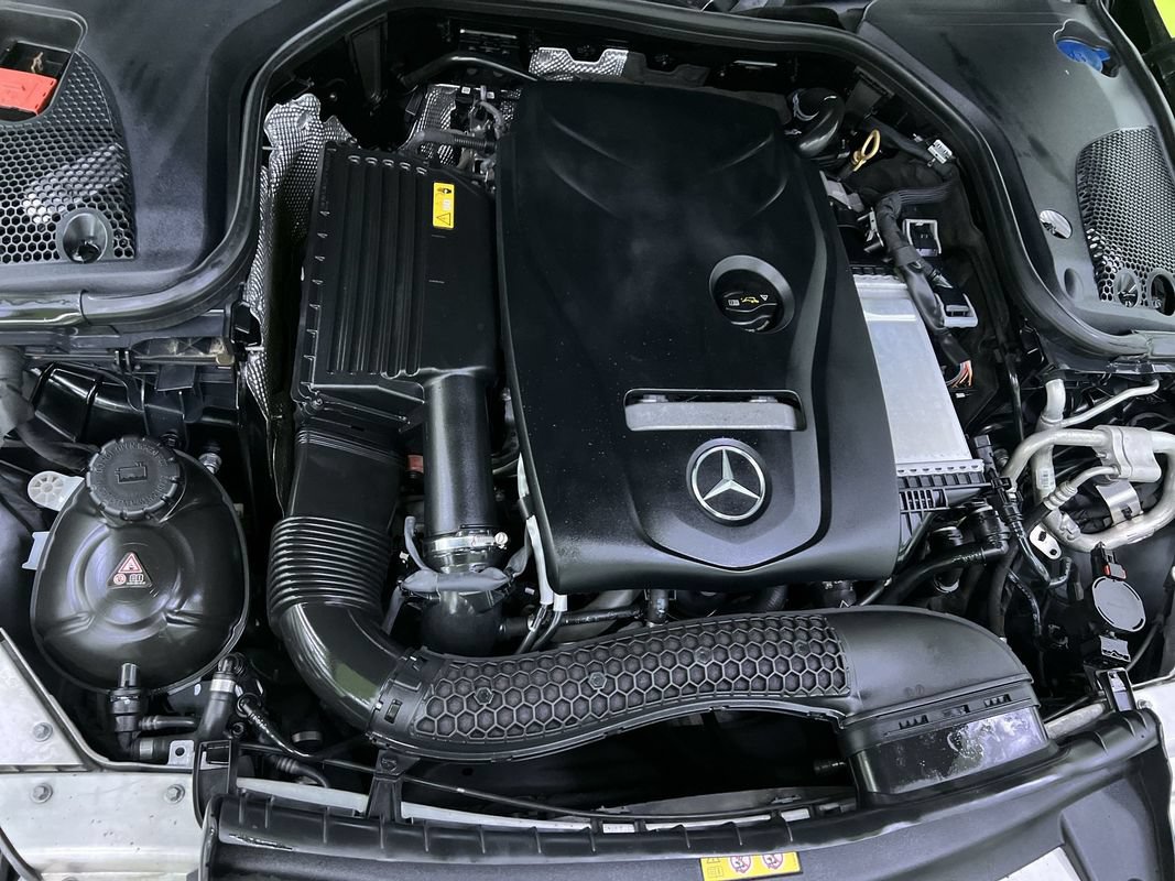 Used 2019 Mercedes-Benz E 300 w/ Premium 1 Package image 27