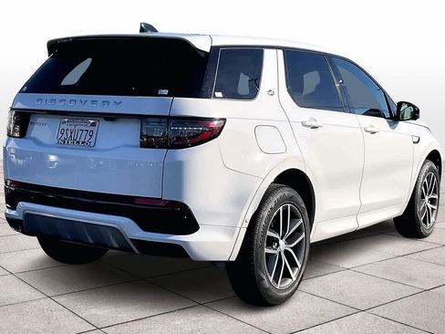 Used 2025 Land Rover Discovery Sport S image 15