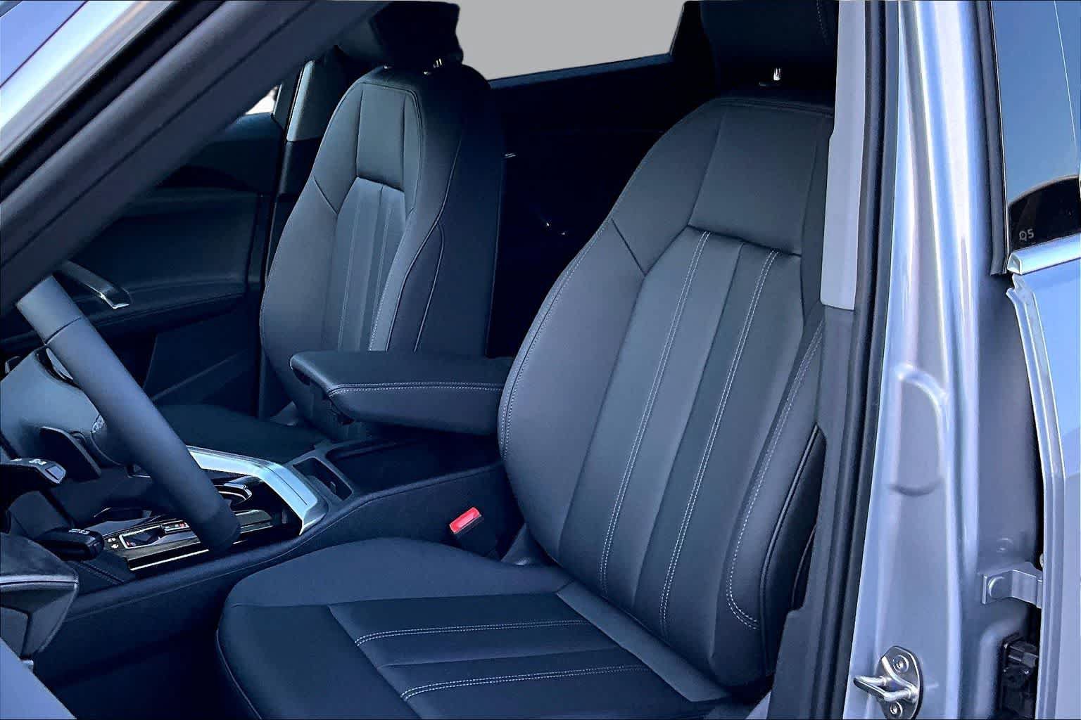New 2026 Audi Q5 Premium w/ Premium Plus AWD/4WD image 9