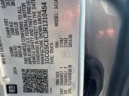 Used 2024 Chevrolet Colorado LT w/ LT Convenience Package RWD image 29