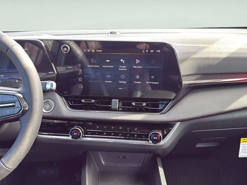 New 2026 Chevrolet Equinox RS w/ LPO, Floor Liner Package image 15