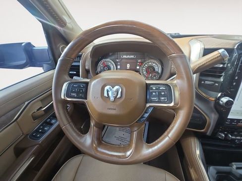 Used 2022 RAM 3500 Limited AWD/4WD image 12