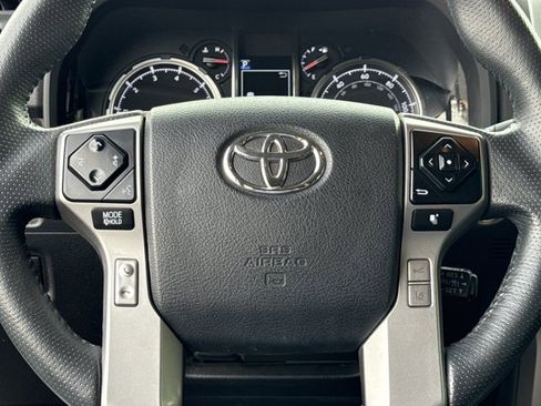 Used 2021 Toyota 4Runner Limited image 21