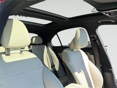 Used 2023 Mercedes-Benz C 300 4MATIC Sedan w/ Exclusive Trim Package image 29