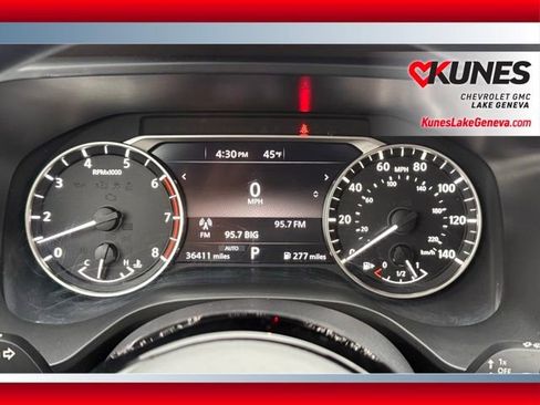 Used 2023 Nissan Rogue SV image 42