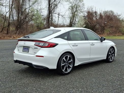 Certified 2025 Honda Civic Sport Touring image 6