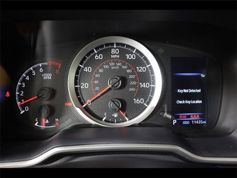 Used 2022 Toyota Corolla SE image 19