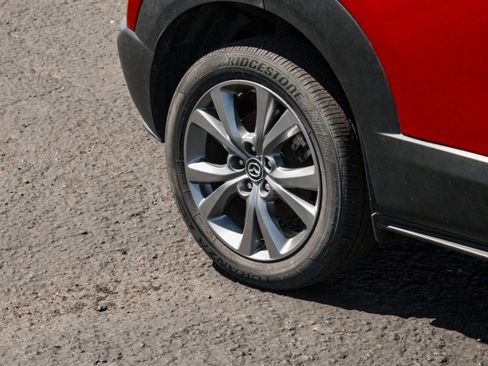 Used 2025 MAZDA CX-30 AWD 2.5 S w/ Preferred Package image 4