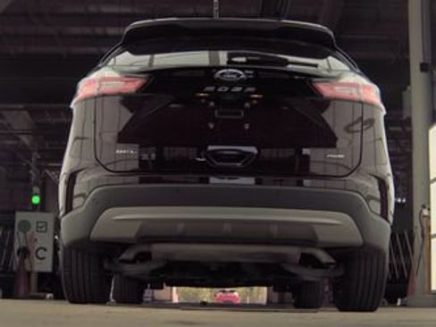 Used 2024 Ford Edge SEL w/ Convenience Package AWD/4WD image 7