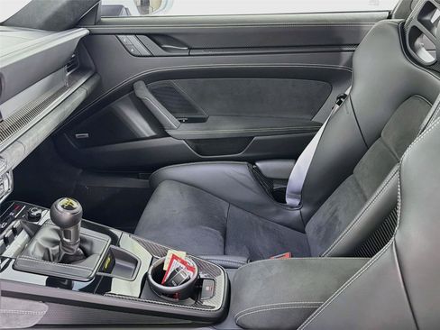 Certified 2022 Porsche 911 GT3 RWD image 28