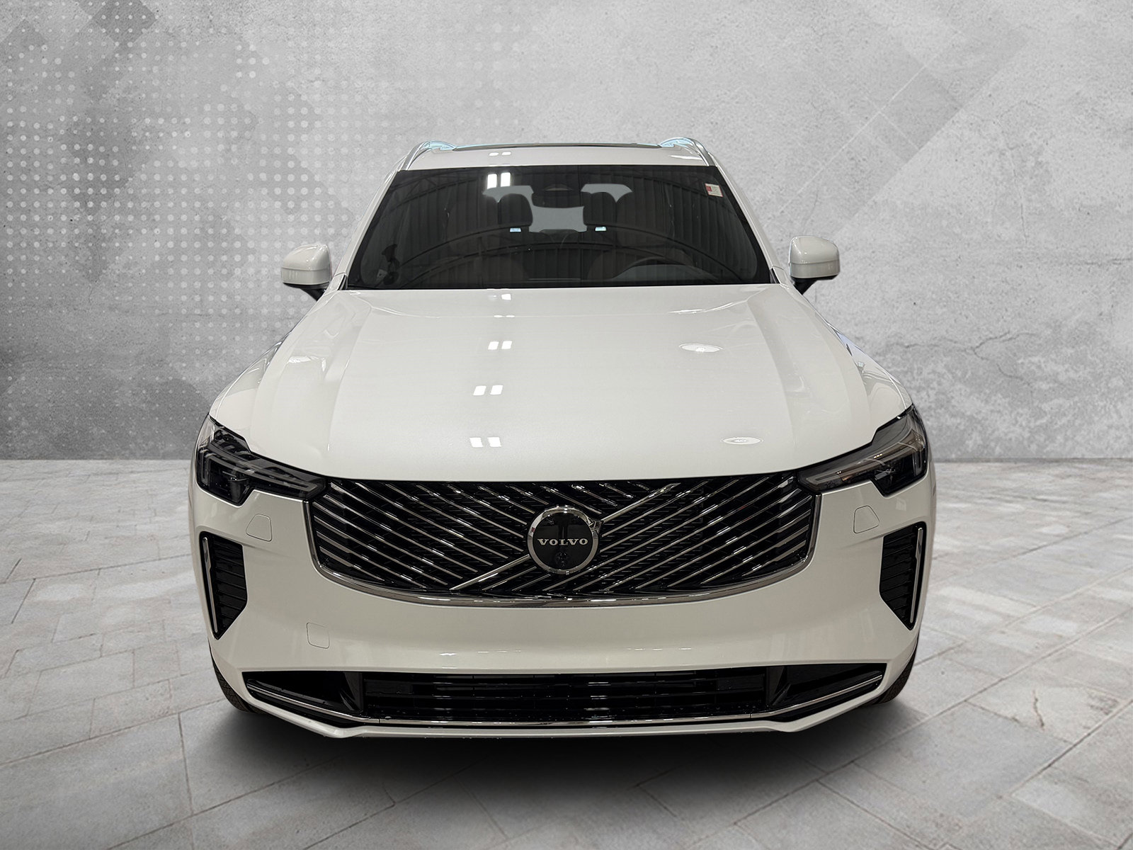New 2026 Volvo XC90 T8 Plus w/ Protection Package AWD/4WD image 3