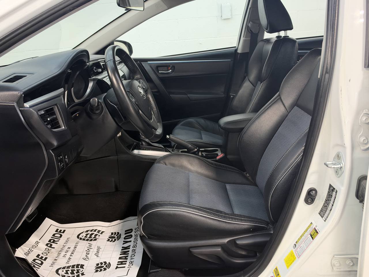 Used 2016 Toyota Corolla S FWD image 17