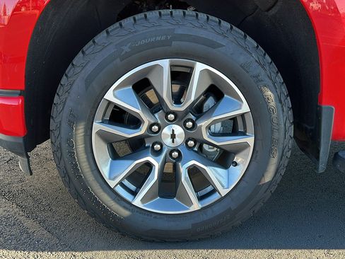 Used 2020 Chevrolet Silverado 1500 RST w/ All-Star Edition image 10