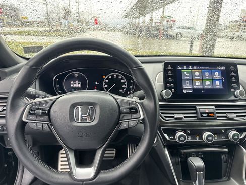 Used 2022 Honda Accord Sport image 11