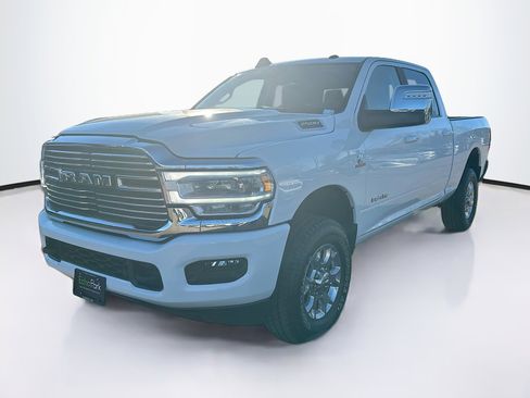 Used 2024 RAM 2500 Laramie image 3