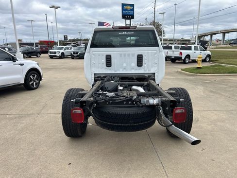 Used 2024 Chevrolet Silverado 3500 W/T w/ WT Fleet Convenience Package image 6