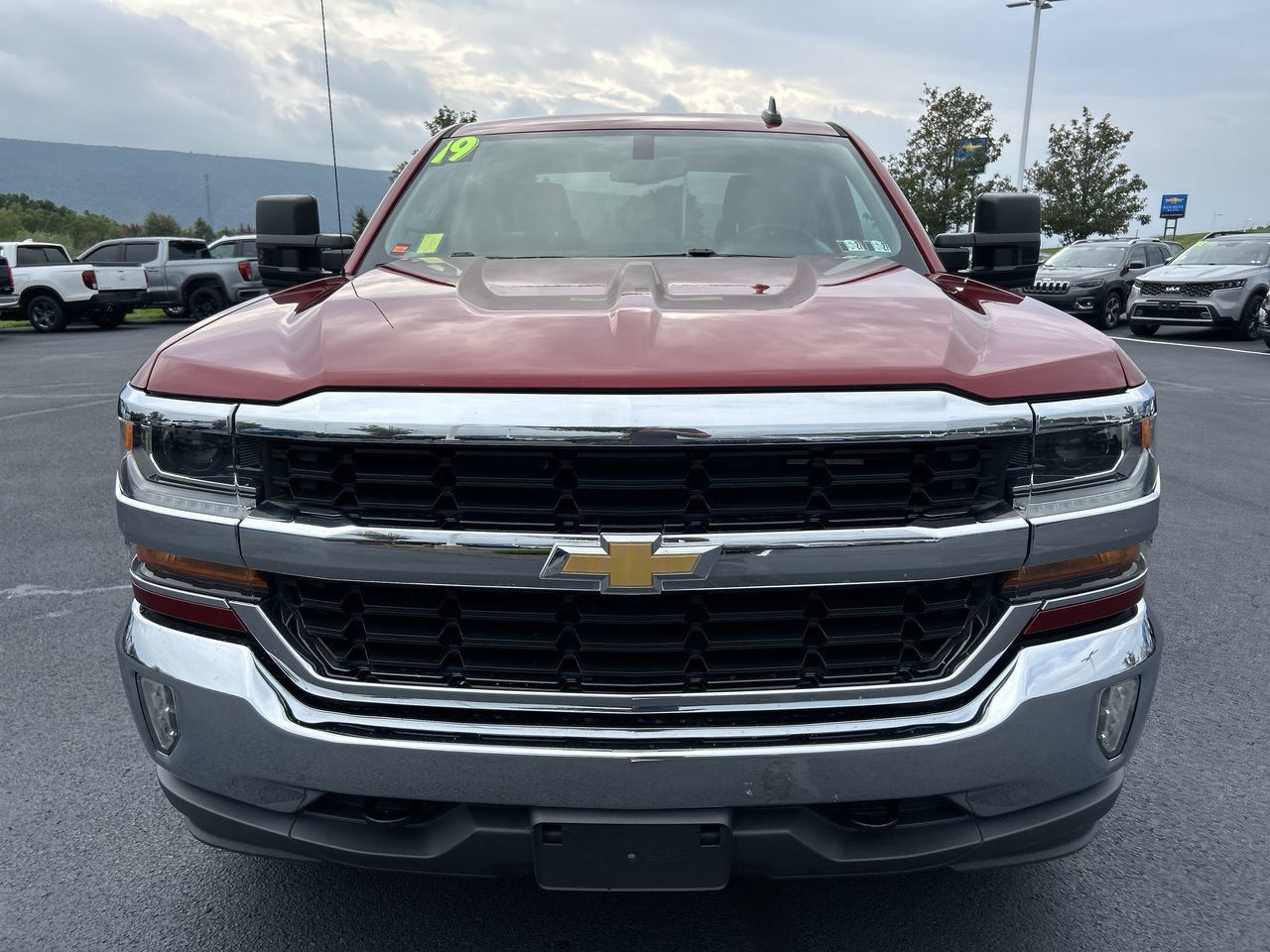 Used 2019 Chevrolet Silverado 1500 LT w/ All Star Edition AWD/4WD image 14
