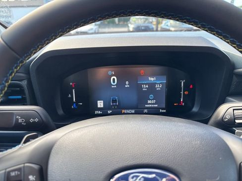 New 2025 Ford Maverick Lobo AWD/4WD image 13