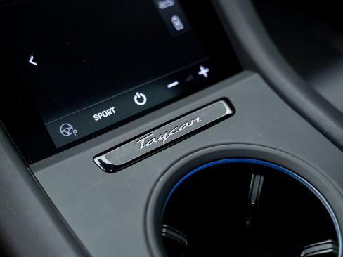 Used 2023 Porsche Taycan w/ Premium Package image 49