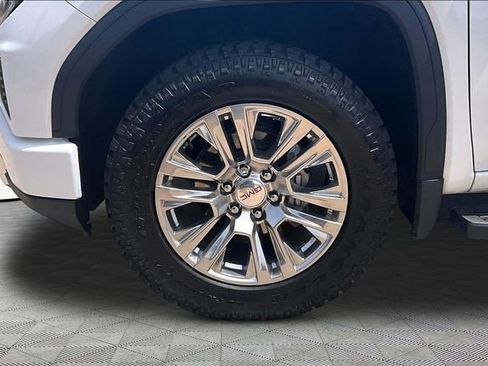 Used 2023 GMC Sierra 1500 Denali AWD/4WD image 8