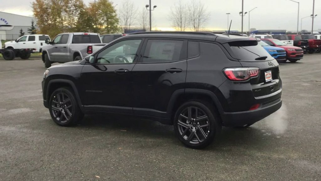 New 2026 Jeep Compass Limited w/ Sun, Sound & Navigation Group AWD/4WD image 6