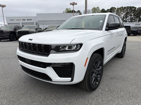 New 2026 Jeep Grand Cherokee Limited Reserve image 2