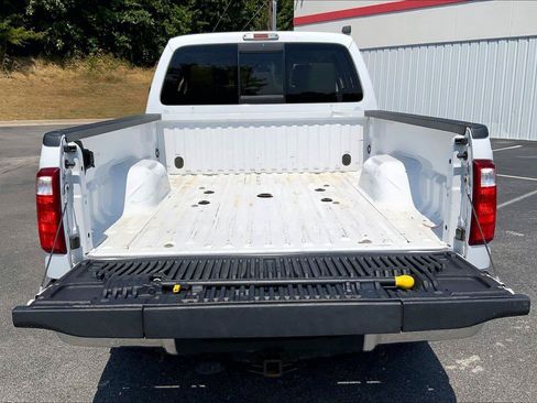 Used 2015 Ford F250 Lariat w/ Lariat Interior Package AWD/4WD image 25