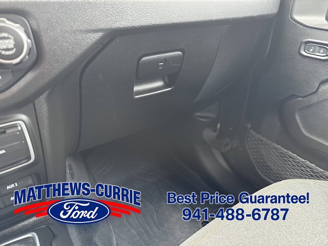 Used 2025 Jeep Wrangler Unlimited Sport AWD/4WD image 21