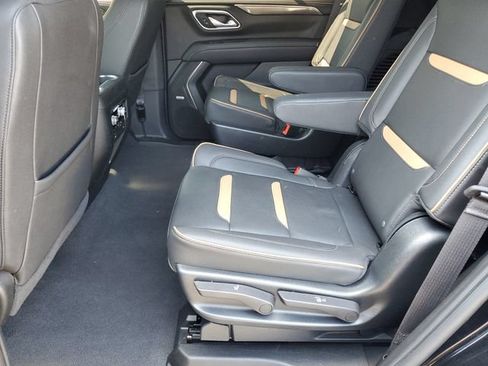 Used 2023 GMC Yukon AT4 w/ AT4 Premium Package AWD/4WD image 22