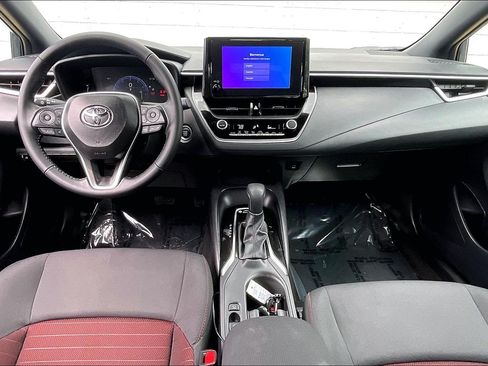 Used 2026 Toyota Corolla SE FWD image 19