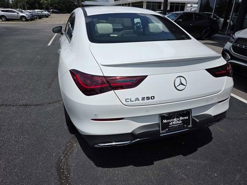 Used 2025 Mercedes-Benz CLA 250 image 3