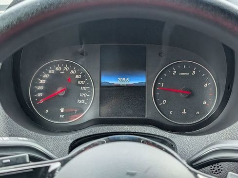 Used 2025 Mercedes-Benz Sprinter 2500 image 12