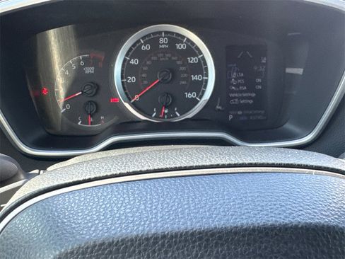 Used 2022 Toyota Corolla SE image 27