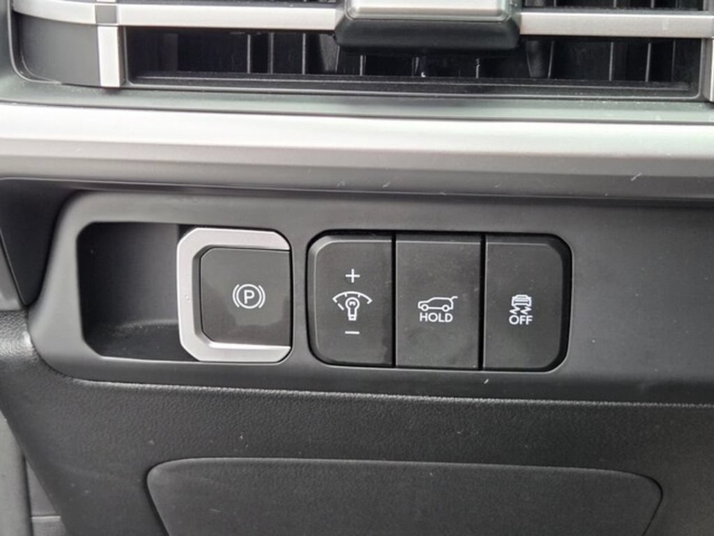 Used 2026 Hyundai Santa Fe SEL AWD/4WD image 27