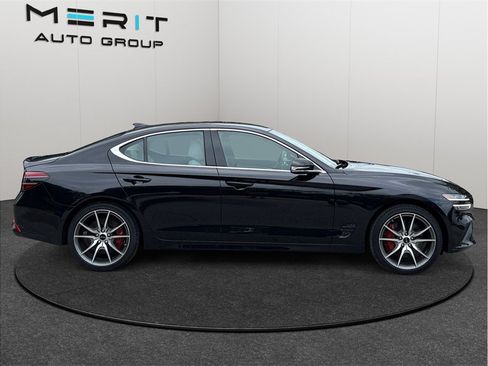 Used 2025 Genesis G70 2.5T AWD/4WD image 10