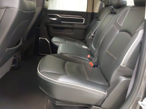 Used 2021 RAM 2500 Laramie AWD/4WD image 38