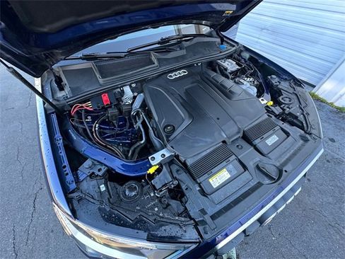 Used 2021 Audi Q7 2.0T Premium w/ Convenience Package image 32