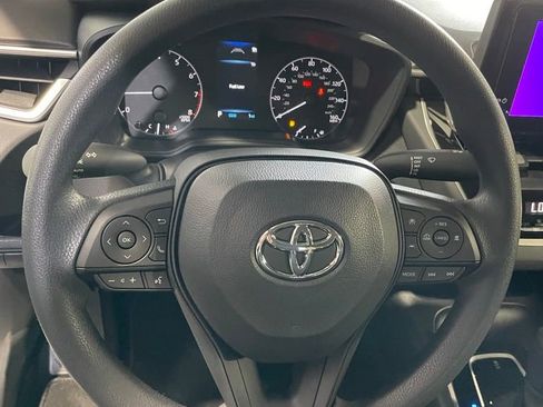 New 2025 Toyota Corolla LE image 29