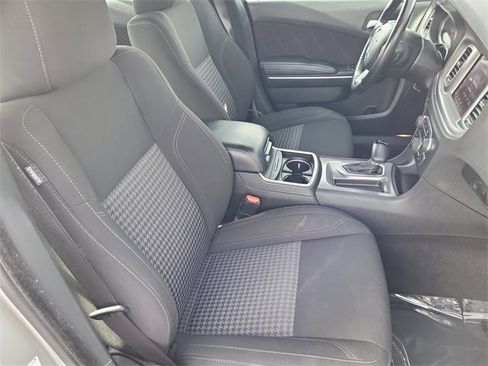 Certified 2023 Dodge Charger SXT image 9