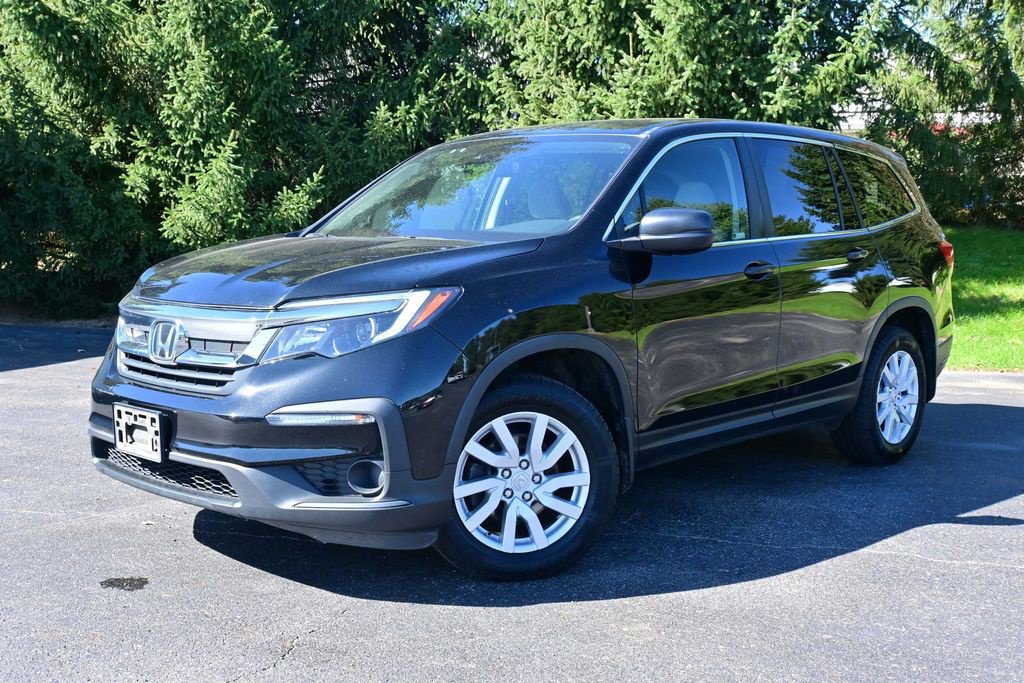 Used 2019 Honda Pilot LX image 2