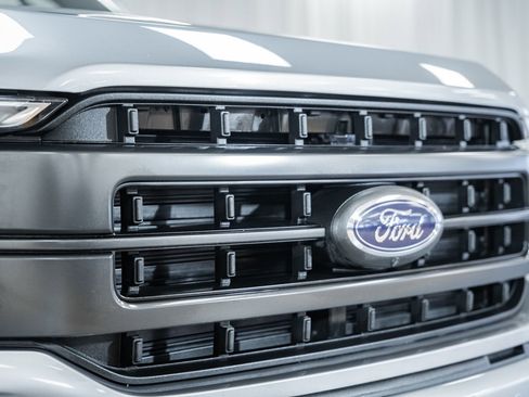 Used 2023 Ford F150 Lariat w/ Equipment Group 502A High image 13