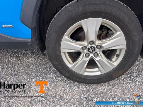 Used 2021 Toyota RAV4 XLE w/ Convenience Package AWD/4WD image 19
