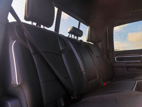 New 2026 RAM 2500 Laramie AWD/4WD image 11