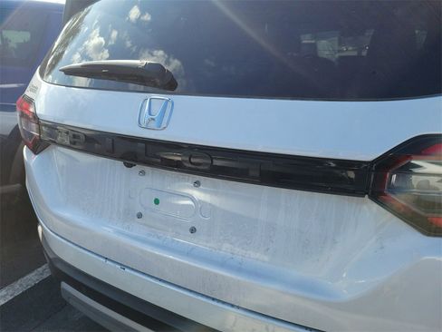 Used 2025 Honda Pilot EX-L image 14