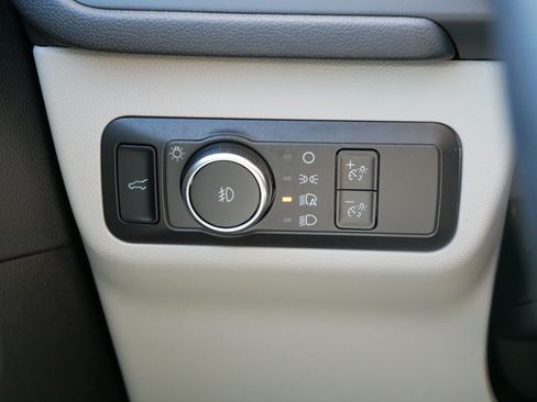 Used 2023 Ford Escape Platinum AWD/4WD image 26