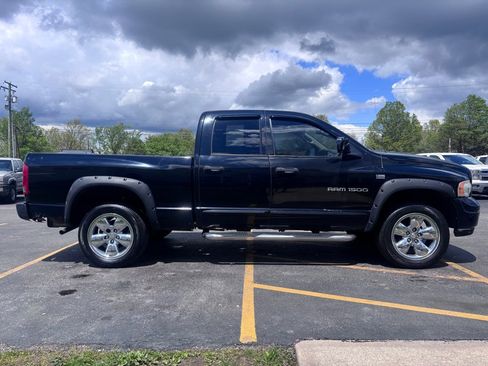 Used 2004 Dodge Ram 1500 Truck SLT w/ Quad Cab Value Group AWD/4WD image 5