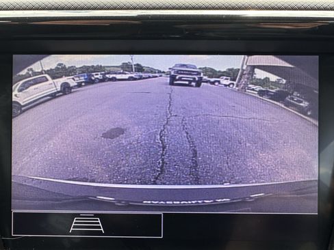 Used 2021 Chevrolet TrailBlazer LT AWD/4WD image 24